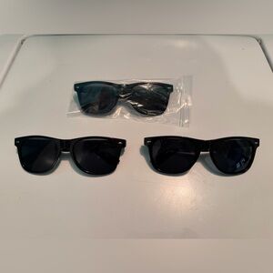 Fun Wedding Sunglasses Set